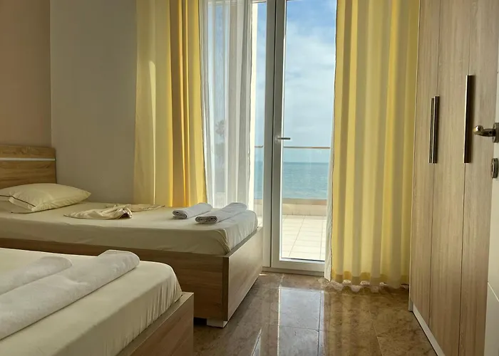 Apartment Elvin Deluxe Velipojë